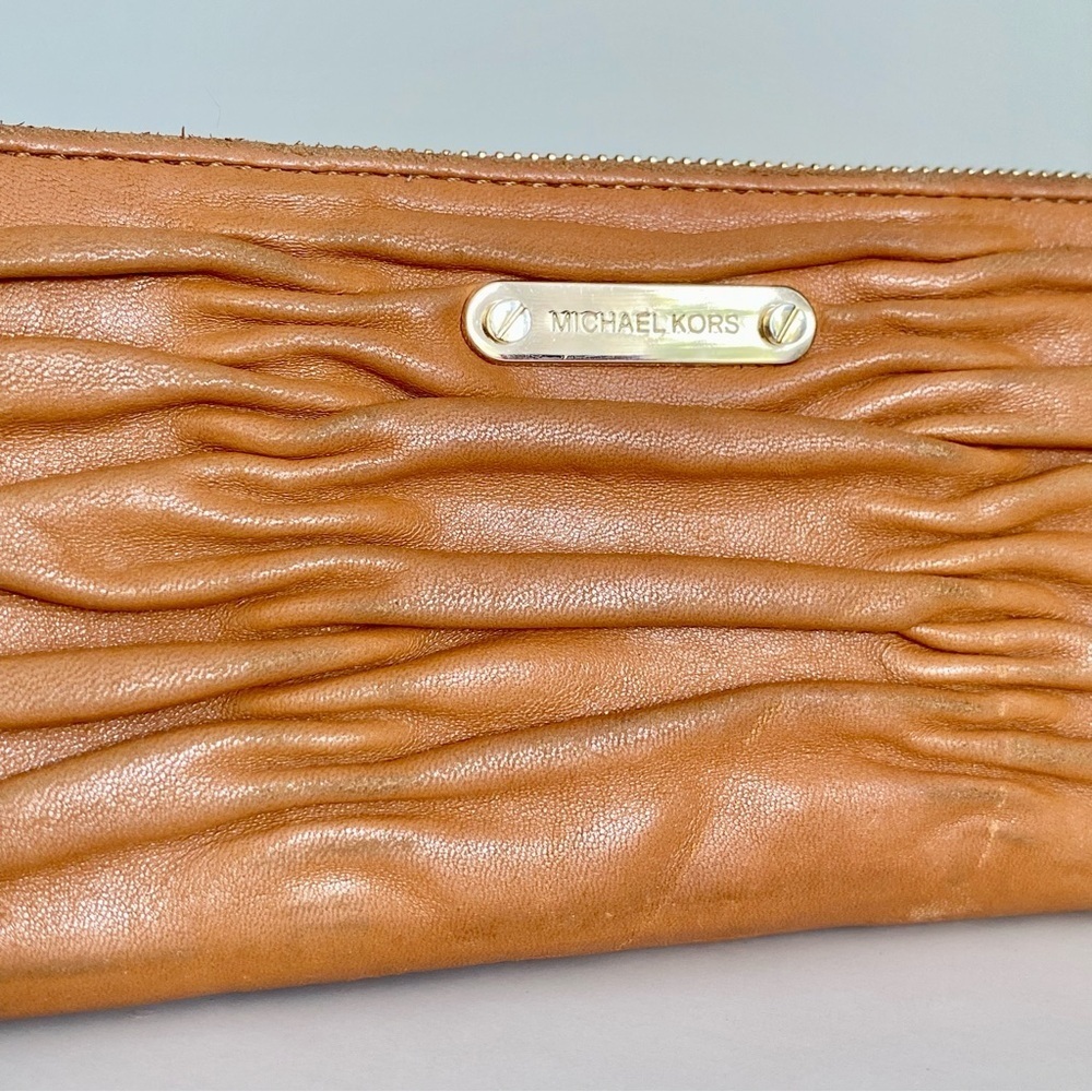 Michael Kors Ruched Leather Wallet - Picture 2 of 11